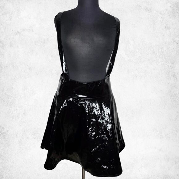 Social Collision Black Vinyl Suspender Skater Skirt – Gothic Punk Alt Size 1 - Picture 3 of 6
